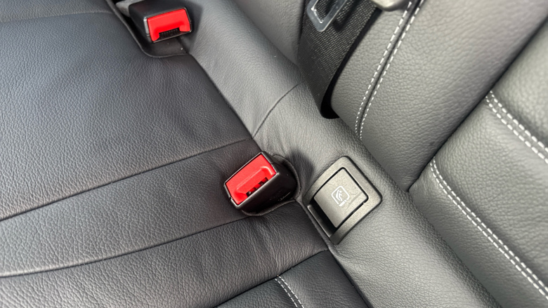 Mercedes-Benz GLC 220d 4Matic AMG Line Premium 5dr 9G-Tronic Diesel Estate